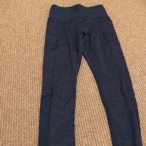 Athleta exhale heel tight